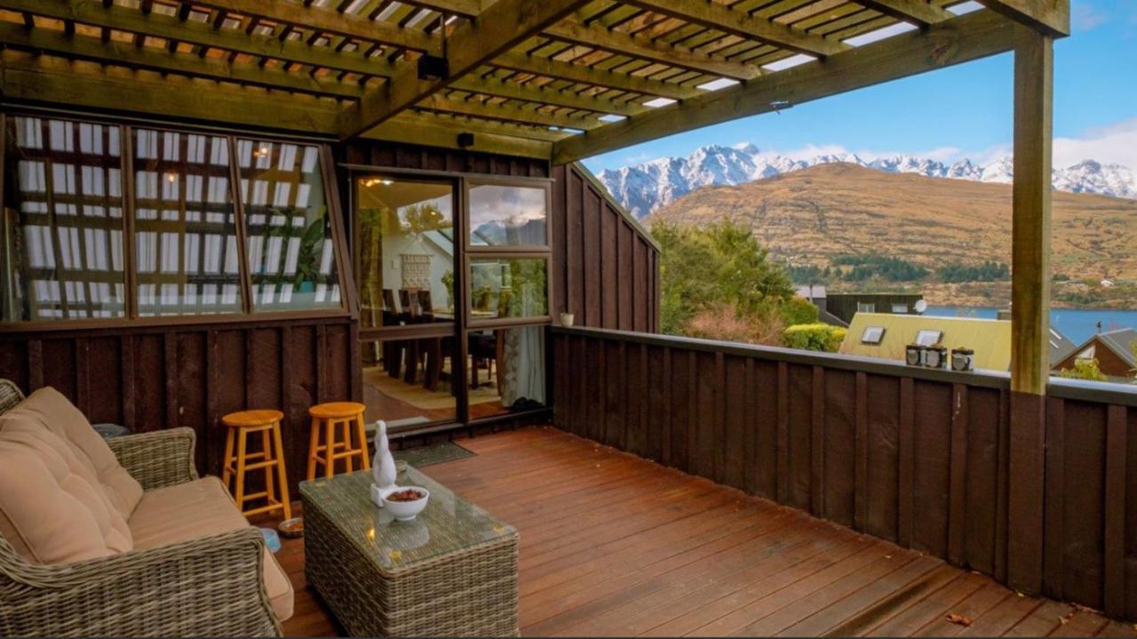 4 Bedroom Home, Unlimited Wifi, Fantastic Lake Views With Private Balcony Queenstown Kültér fotó